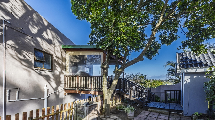 4 Bedroom Property for Sale in Beacon Bay Eastern Cape